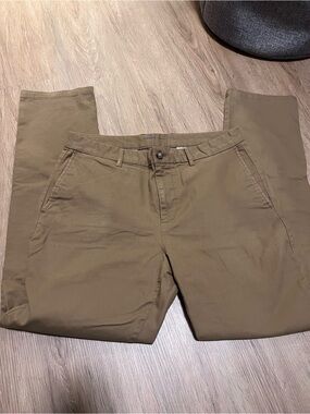 Old Navy Men's Slim Khaki Brown Pants 34x34